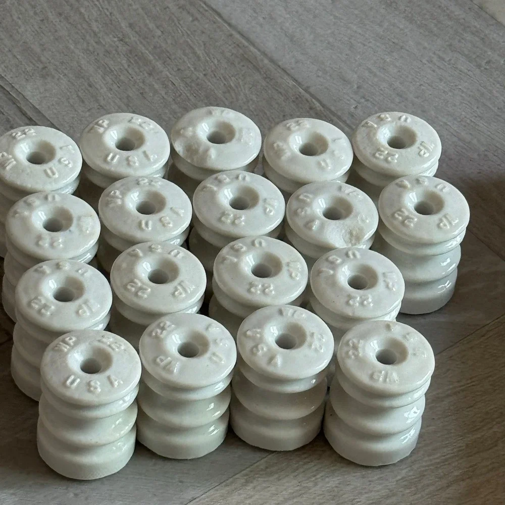 Vintage‎ Electric Fence Insulators Wisconsin Porcelain WP-22 Multi-Grooved New